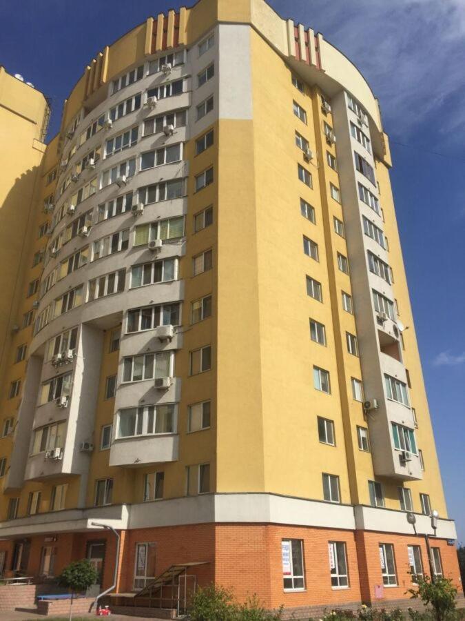 דירה современная в новом комплексе возле днепра *
